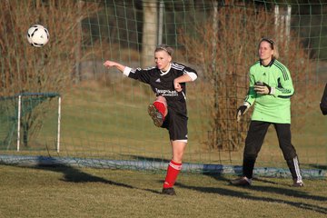 Bild 148 - Frauen Kellinghusen am 26.2.12